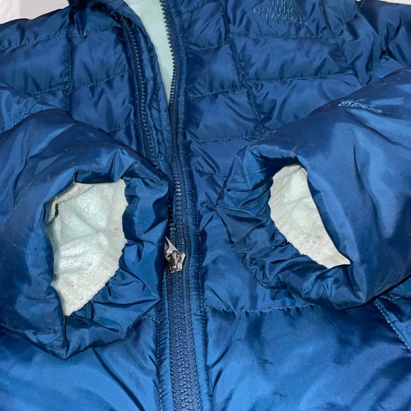 The North Face puffer kids - Picture 15 of 16